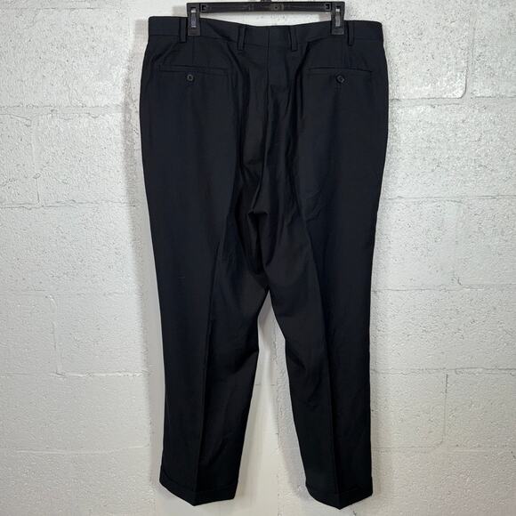 Ralph Lauren Men's Classic-Fit Solid Pleated Dress Pants Black Solid 38X30 $95 - Picture 7 of 8